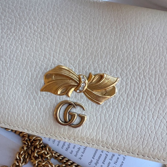 Gucci Calfskin GG Marmont Bow Chain Wallet White - Picture 3 of 6